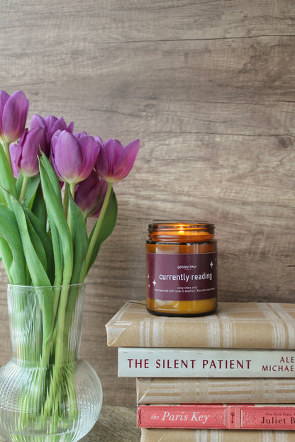 Blind Date with a Book & Cozy Candle – Mystery Book Bundle